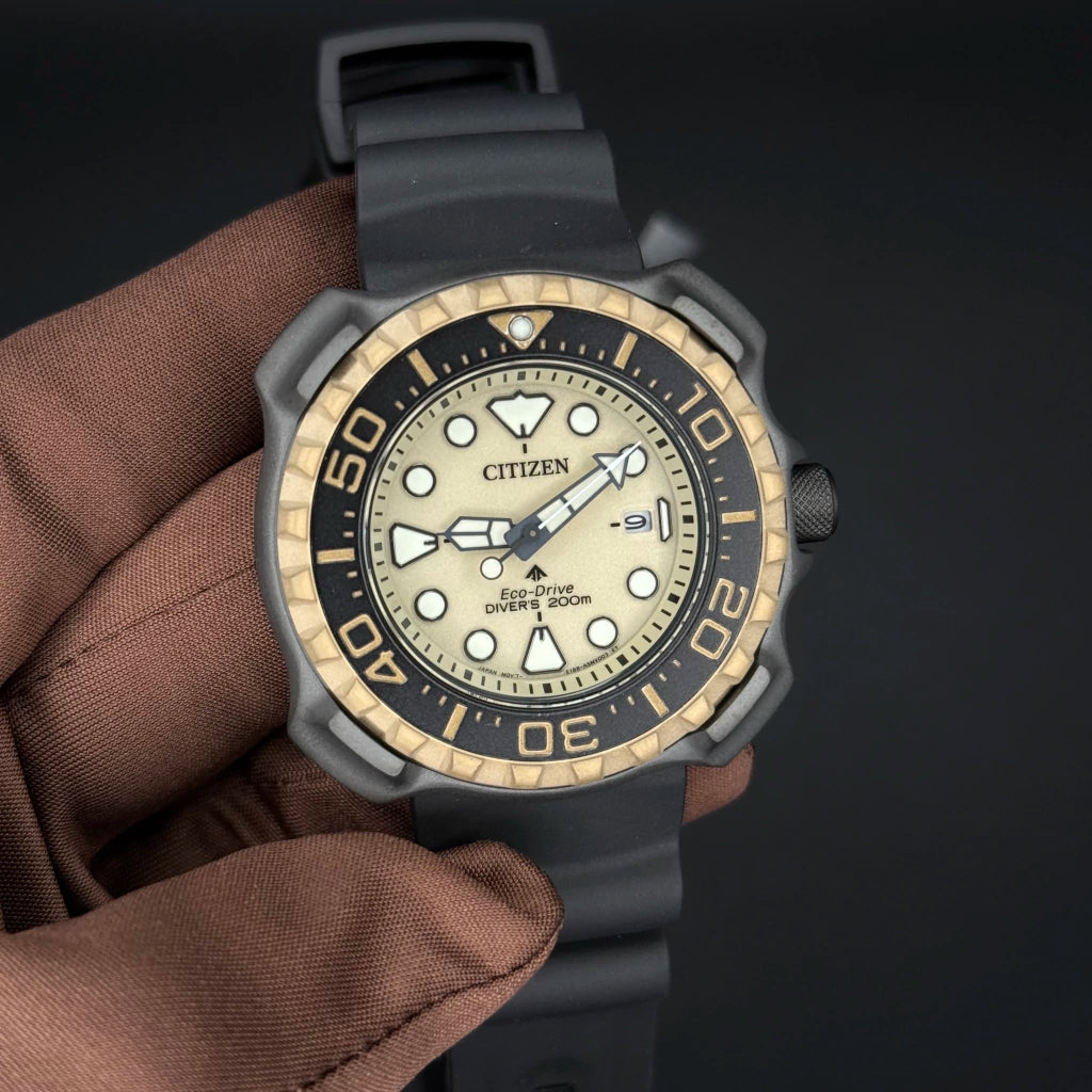 Relógio Citizen Tuna Gold - BN0226-10P
