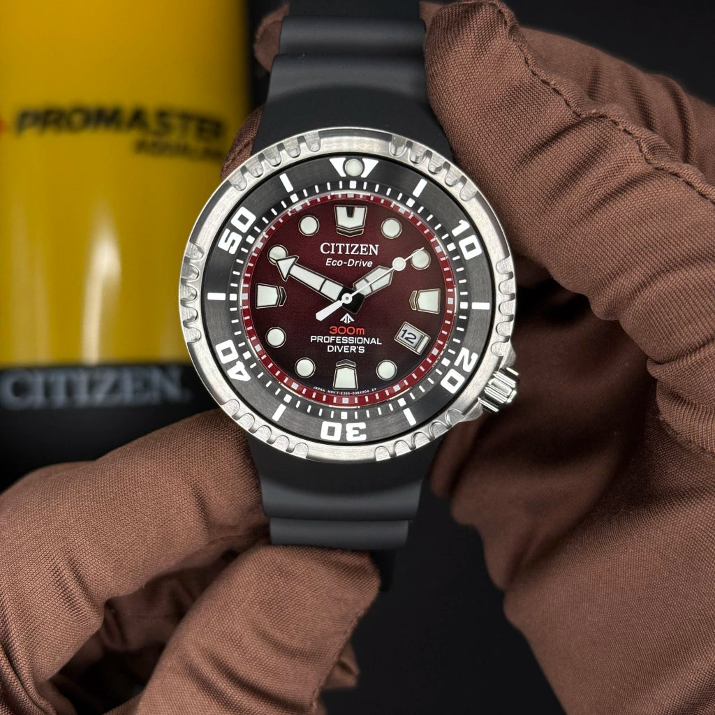Relógio Citizen Aqualand Marine 300m Vermelho E365 - BN1024-01z