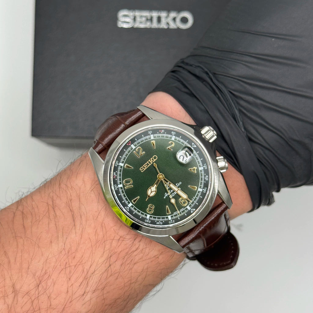 Relógio Seiko Prospex Alpinist SBDC091 / SPB121