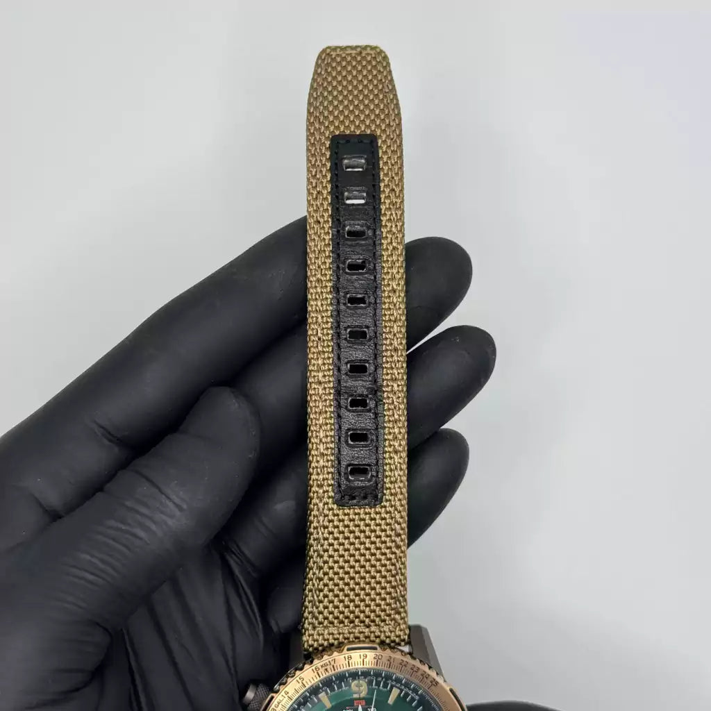 Reloj Citizen radiocontrolado verde - JY8074-11X 