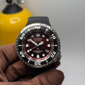 Relógio Citizen Aqualand Marine 300m Vermelho E365 - BN1024-01z